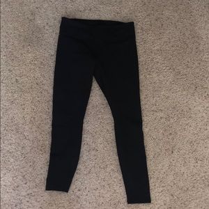 Black Fabletics leggings NEVER WORN BEFORE